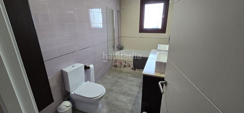 Foto b34cbfe6-8038-4fbf-86ff-acb33835b8c6. Chalet en Son Ferrer Calvià