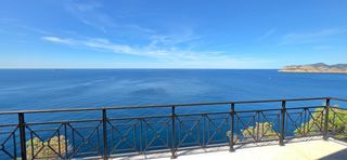 Xalet a El Toro. Espectacular villa en primera línea de mar