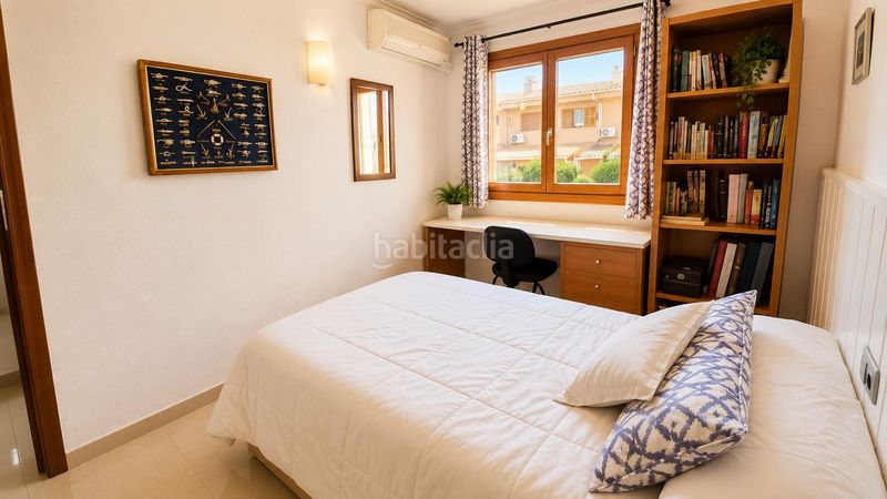 Foto 4df4249d-54d4-4024-9a43-531f1e93481f. Casa amb calefacció aparcament a Son Espanyolet Palma de Mallorca