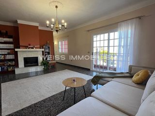 Casa en Guancha (La). Casa grande con muchas opciones de diseño en un lugar hermoso y