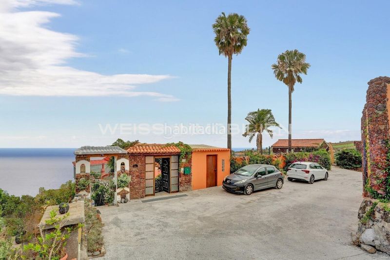 Foto 89d4ebb0-03d5-41a3-a05d-bc99886fe769. Casa amb aparcament a La Perdoma - San Antonio - Benijos Orotava (La)