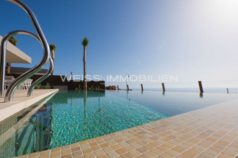 Foto 48797198-7e88-467d-b972-e4dff77d4f0c. Casa amb aparcament a Playa de San Juan Guía de Isora