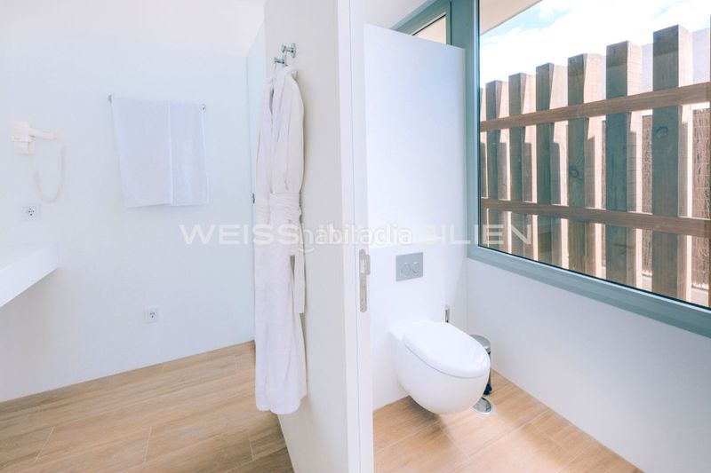 Foto ac589a1c-a4e2-481b-bb8e-05777541f0e7. Casa amb aparcament a Playa de San Juan Guía de Isora