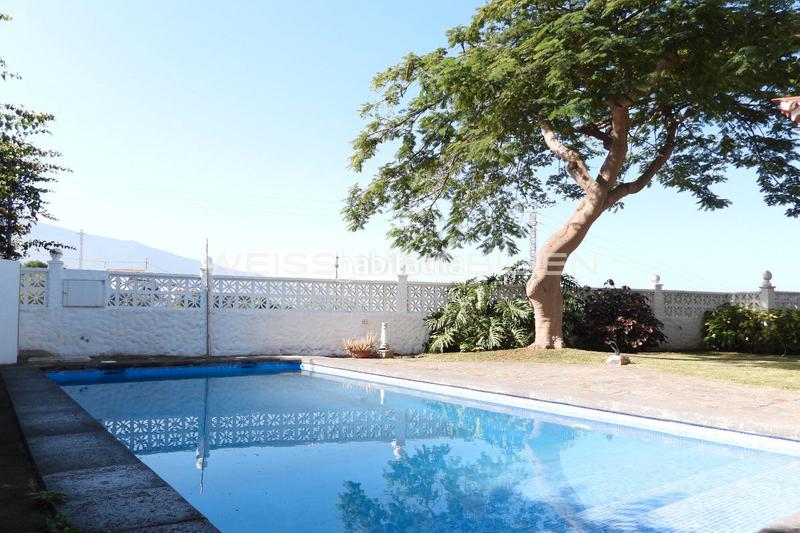 Foto cfb89d1b-2ca8-4048-8636-2b50cd9c0c9e. Casa ubicación privilegiada en la orotava villa de bonito diseño con vistas al mar y al teide en Orotava (La)