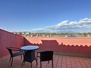 Maison jumelée à Serraparera. Preciosa casa adosada, luminosa y en excelente estado!