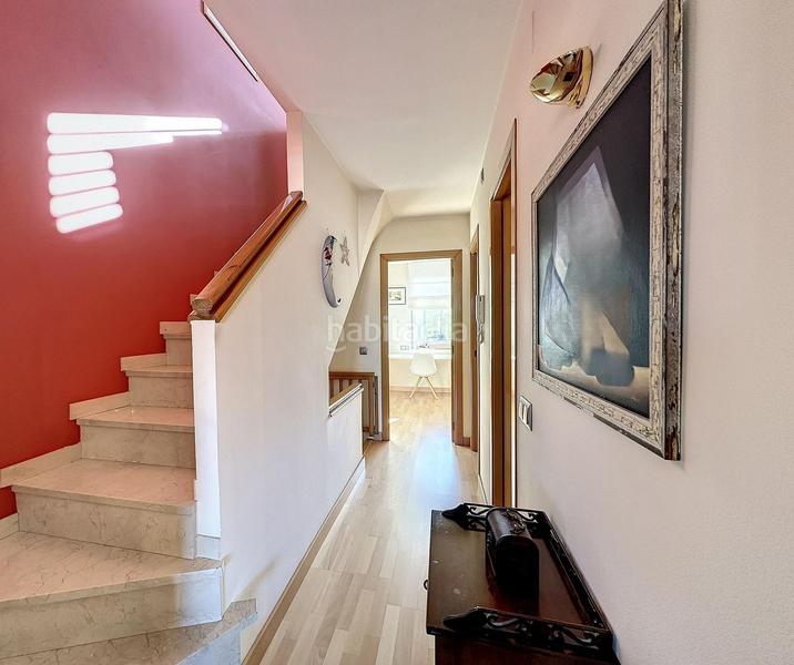 Foto 9b089ebd-6958-480f-b7fa-f4a7021651d6. Casa adosada preciosa casa adosada, luminosa y en excelente estado! en Cerdanyola del Vallès