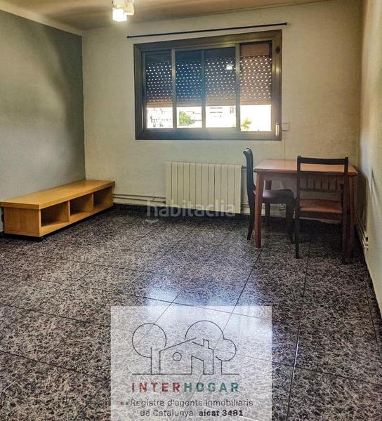 Foto 2ec27e47-c4ad-4b9d-b9df-ef22a870c97e. Piso ocasión!! amplio y luminoso piso a la venta. en Ripollet