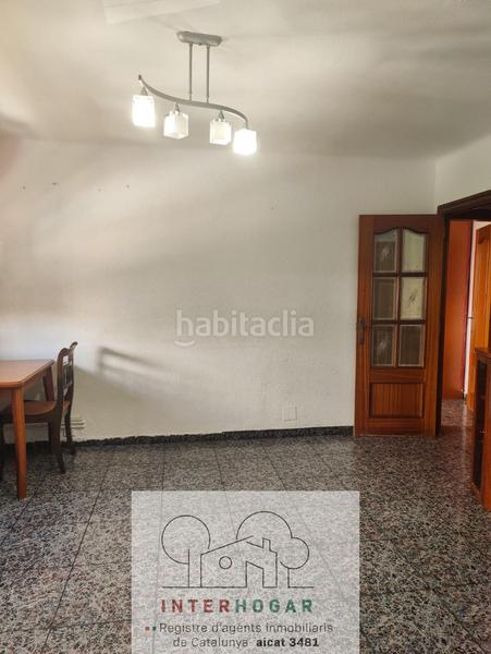Foto 51a0fae4-5c24-4896-910f-14e32f342fff. Piso ocasión!! amplio y luminoso piso a la venta. en Ripollet