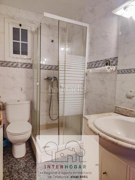 Foto a4fd543c-2d89-4cae-bca4-ddf4b06867cf. Piso ocasión!! amplio y luminoso piso a la venta. en Ripollet