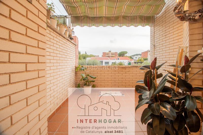 Foto 51836982-fb80-43d0-9184-7da8bfabe182. Dúplex espectacular dúplex con buhardilla muy luminoso con terraza. piscina con zona deportiva e infantil. en Cerdanyola del Vallès