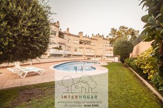 Dúplex en Martinica - Ateneu. Espectacular tríplex muy luminoso con terraza.  piscina con zona