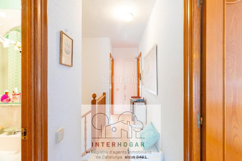 Foto 347fe935-2e97-4a7a-8d30-feda43035a14. Maison jumelée avec parking dans Sant Ramón Cerdanyola del Vallès