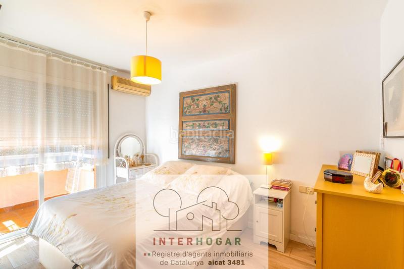 Foto 9784ad79-c74f-4450-9697-925aa3295932. Maison jumelée avec parking dans Sant Ramón Cerdanyola del Vallès