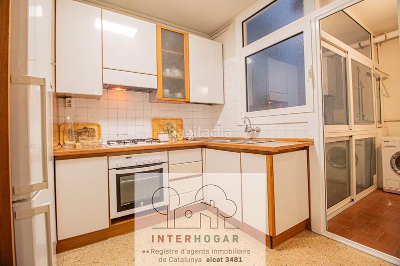 Foto 4184a440-e6be-41c0-a8ed-b84ab21343e7. Piso vivienda con terraza, ascensor con excelente ubicación en Sant Cugat del Vallès