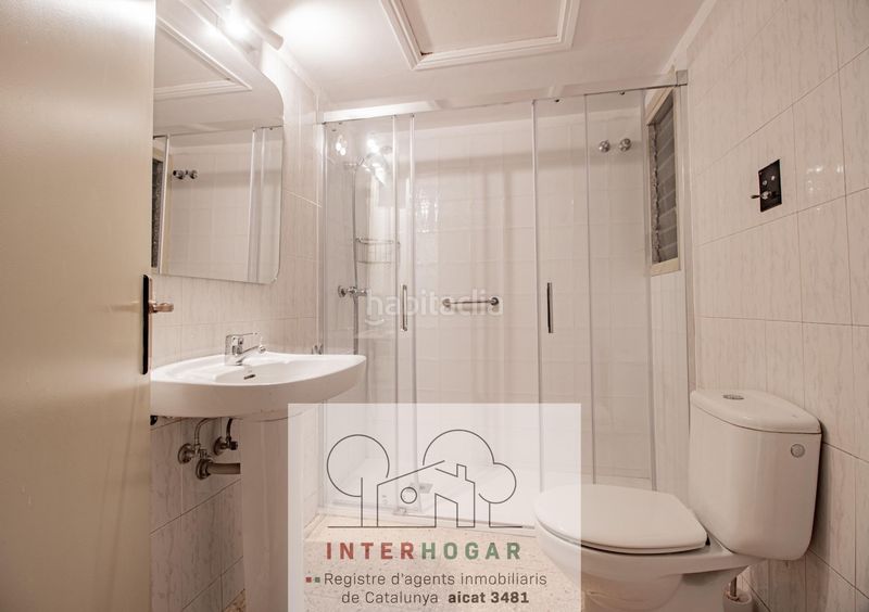 Foto cb456290-16ed-47a7-b1e8-12a766b80f3a. Piso vivienda con terraza, ascensor con excelente ubicación en Sant Cugat del Vallès