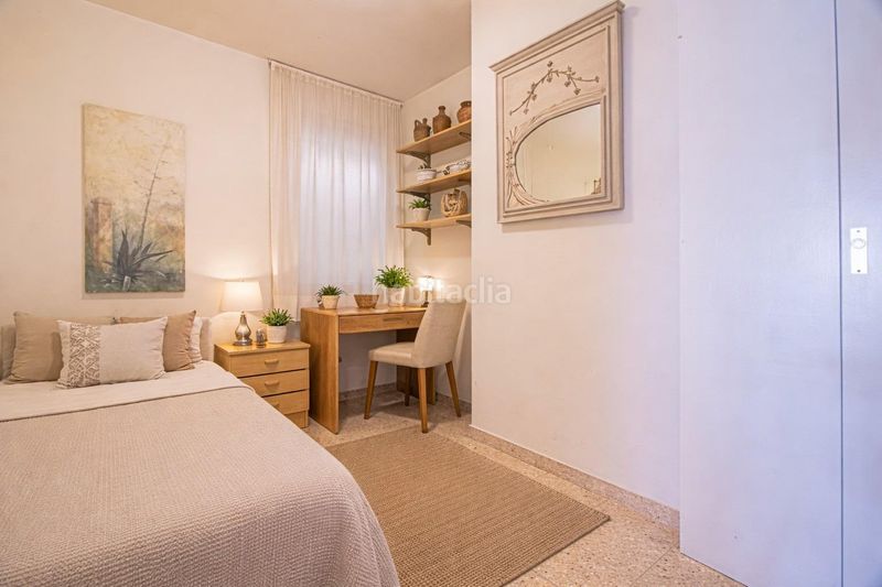 Foto f522765f-0d21-4de0-a230-b71dc8fb11bc. Piso vivienda con terraza, ascensor con excelente ubicación en Sant Cugat del Vallès