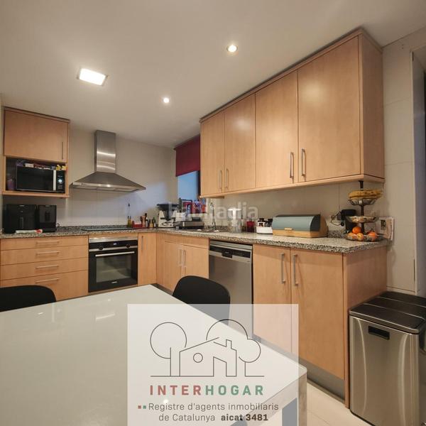 Foto f1529ff3-2a67-4492-a7d6-3ed878b54042. Location appartement avec parking dans Catalunya - Fontetes Cerdanyola del Vallès