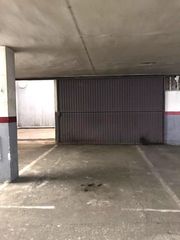 Aparcament cotxe a Centre-Cordelles. Plaza de parking en venta