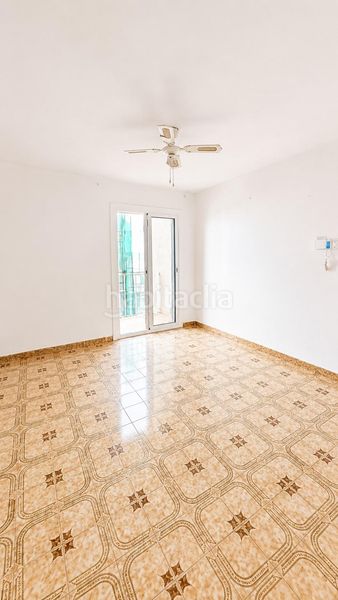 Foto 82d87369-2eb7-438a-ae4c-883bd260c80e. Piso oportunidad en sant ramón! piso de 3 habitaciones con balcón y excelente precio en Cerdanyola del Vallès