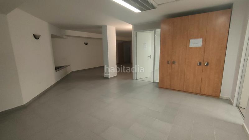 Foto ed9d05fb-f13b-4c35-a1ad-c73f33ea94e7. Miete geschäftsraum in carrer de nicaragua 48 in Sants Barcelona