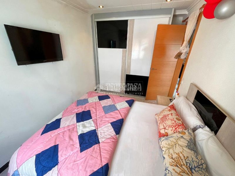 Foto 540846d0-9a5c-4807-9767-cdcf4ab21023. Pis a Can Vidalet Esplugues de Llobregat