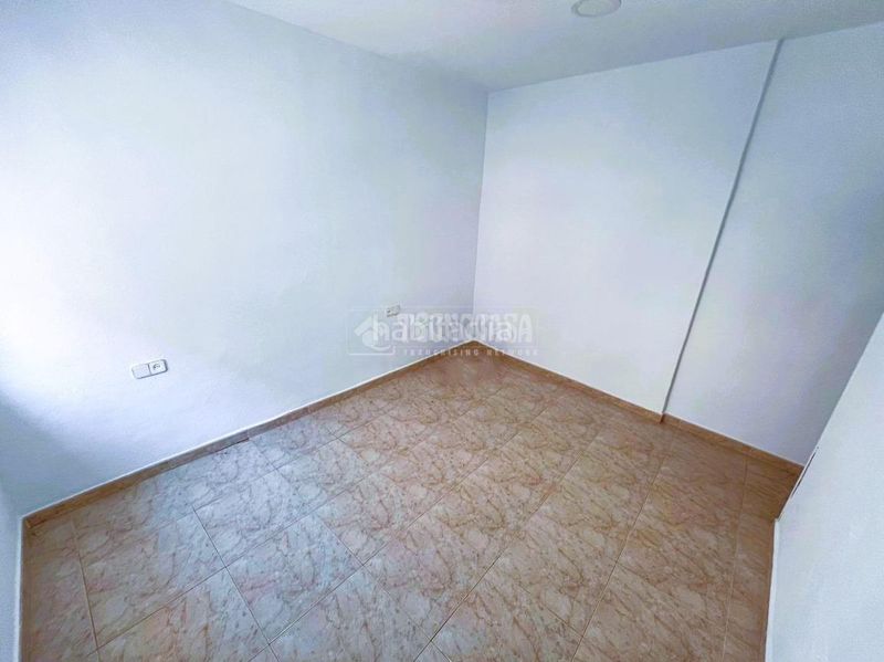 Foto 91816891-a03d-47b2-ae40-d8ba6a0e5adb. Pis a Can Vidalet Esplugues de Llobregat
