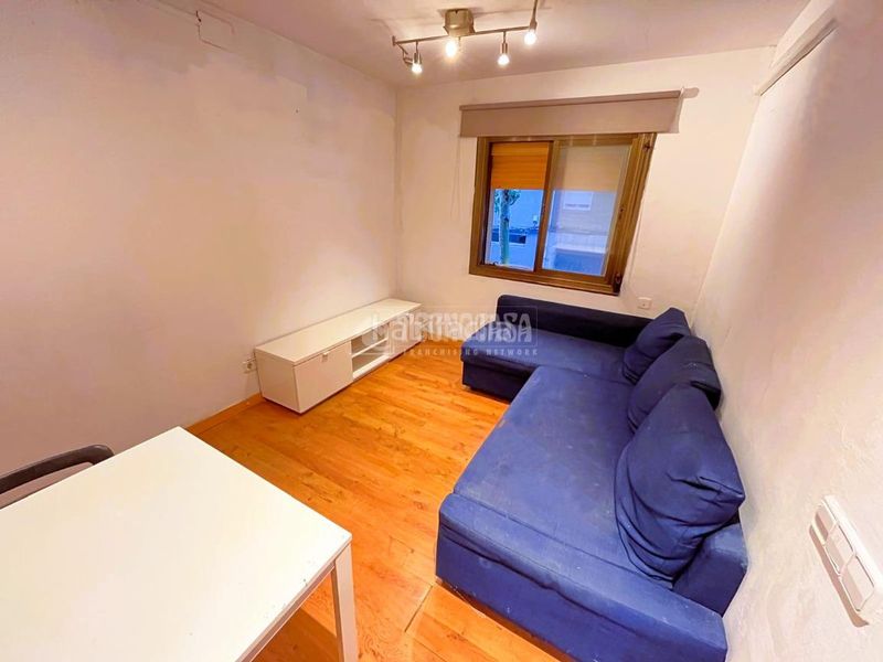 Foto 16f038e2-add4-4c3f-8916-9bb89406c25d. Piso  en venta en Can Vidalet Esplugues de Llobregat