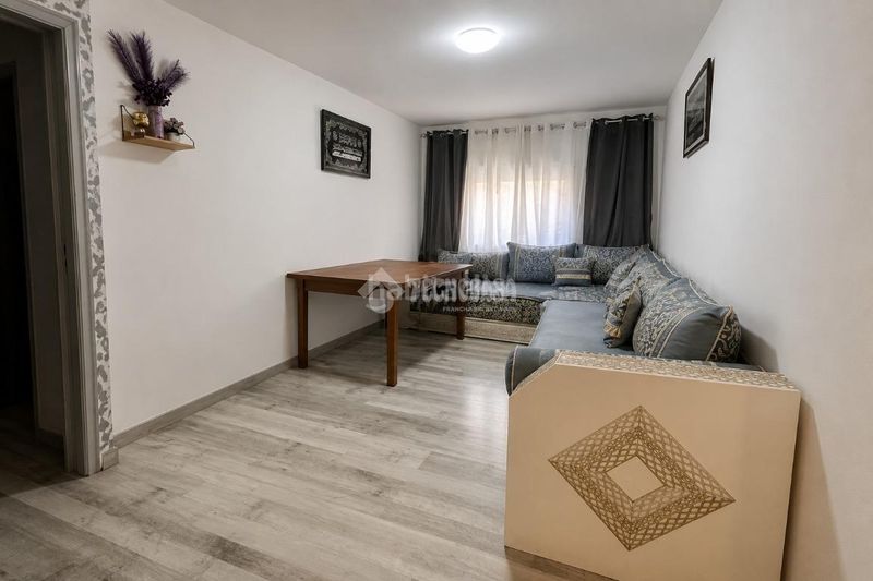 Foto 1a76ee87-74ea-4f24-9d00-6177b76795b8. Pis a Can Vidalet Esplugues de Llobregat