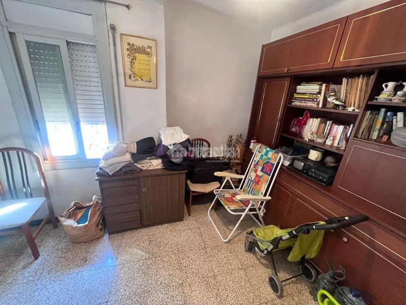 Foto 34091231-32a5-4d81-a532-c0e7d8c2a32b. Pis a Can Vidalet Esplugues de Llobregat
