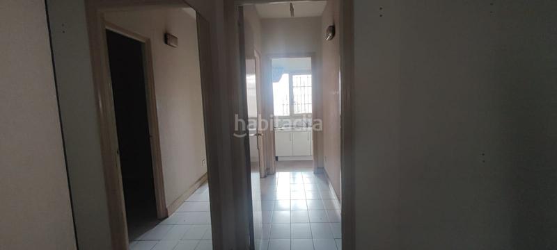 Foto 1317c922-ac1c-48a6-9926-cffd448f469c. Local comercial a Abanto y Ciérvana / Abanto Zierbena
