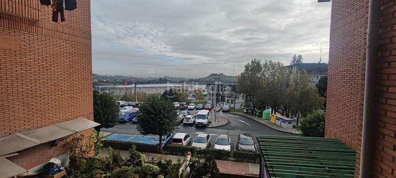 Foto 9da87b8c-560d-41db-abde-28097e2f0fb9. Local comercial a Abanto y Ciérvana / Abanto Zierbena