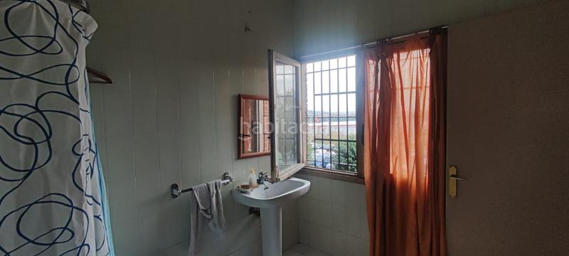 Foto a0162a46-5120-4d79-8b3e-dc6969599c25. Local comercial a Abanto y Ciérvana / Abanto Zierbena