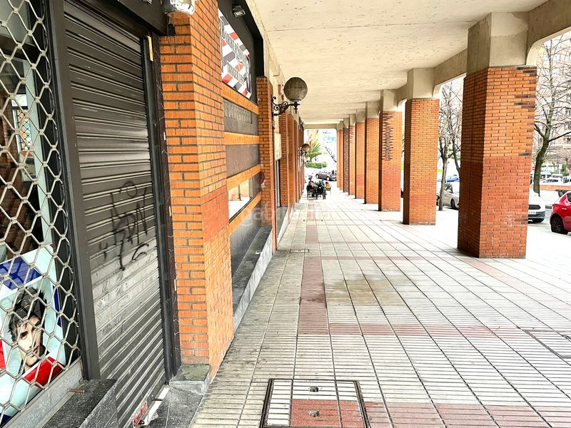 Foto 62ec5077-37a9-4c85-9883-ec6647a81017. Local comercial a Txurdinaga Bilbao