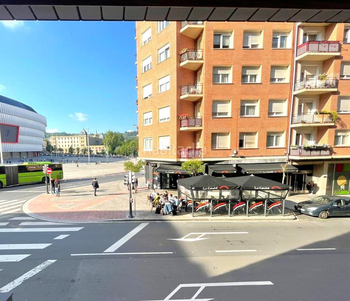 Foto bceded9a-12e3-4eed-8a4b-31b0d16ed49d. Lloguer local comercial a Sabino Arana-Jesuitas Bilbao