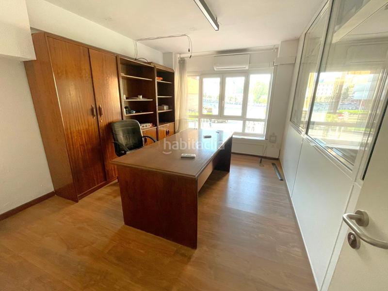 Foto f998f265-c96a-486e-bdfd-9ebd5e7347c5. Rent business premise in Sabino Arana-Jesuitas Bilbao