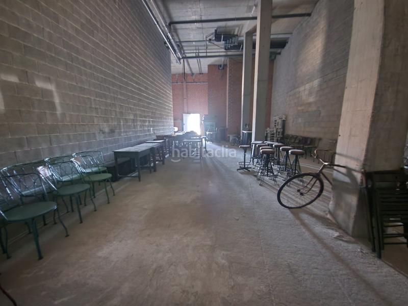 Foto 3781b4eb-06a2-426e-afaa-8ef35e3b3dee. Lloguer local comercial a Lasesarre Barakaldo