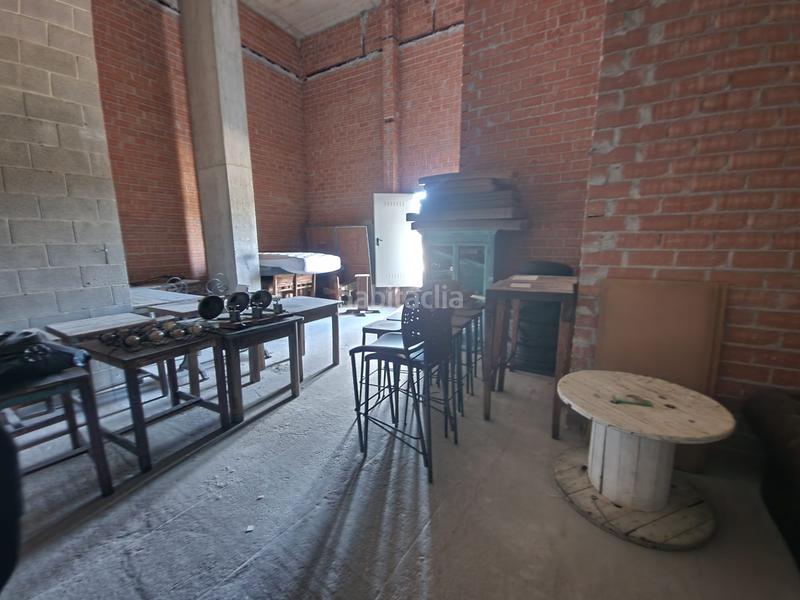 Foto ac9c2ee8-17fa-4cf9-b032-5c3f12263e12. Location local commercial dans Lasesarre Barakaldo