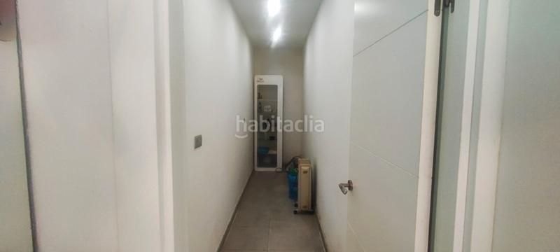 Foto 4c46927c-e7bd-4db3-aa80-85d19adde8d4. Local comercial en Abanto y Ciérvana / Abanto Zierbena