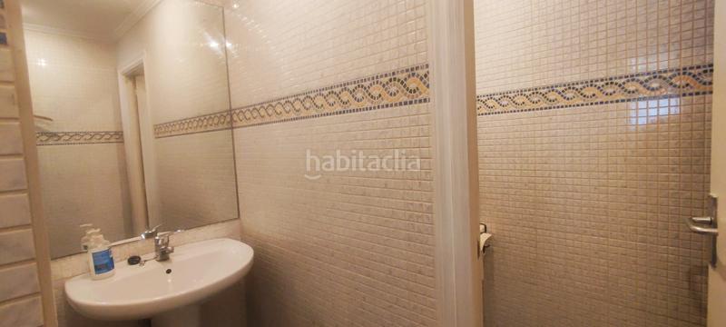 Foto 5ea5c0c7-8b22-472a-aa2e-cb33cf0de3e7. Local comercial en Abanto y Ciérvana / Abanto Zierbena