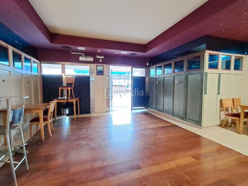 Foto f7057868-0d99-4c7f-9b01-fe69d85abe4e. Alquiler local comercial en Lutxana - Llano Barakaldo