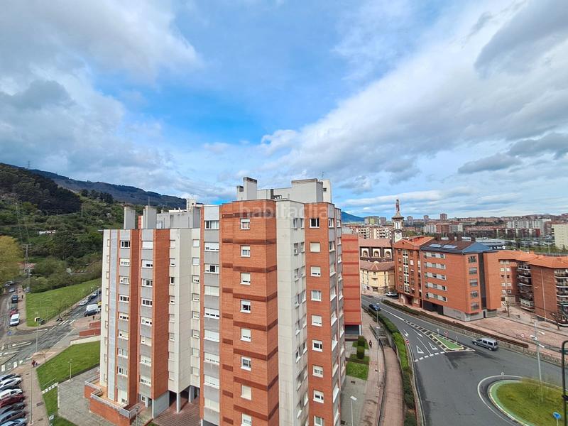 Foto 4ebe8b88-3e17-4bb5-acc0-91d2cc3ea663. Piso inmobiliaria bizkaia les presenta: ¡en exclusiva! en Barakaldo