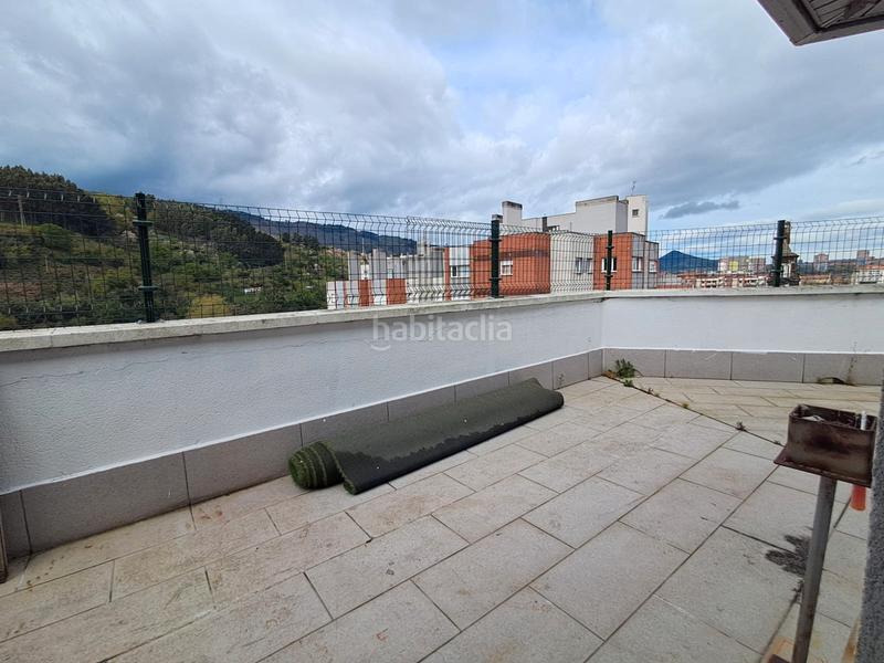 Foto dfe547c8-be3d-4a75-8f72-91b916af8d7f. Piso inmobiliaria bizkaia les presenta: ¡en exclusiva! en Barakaldo