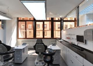 Oficina  Simón bolívar kalea. ¡magnífica oportunidad! estupenda clínica dental en las torres d