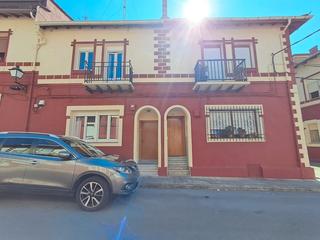 Casa adossada a El porvenir kalea 18. ¡exclusiva en artagabeitia!