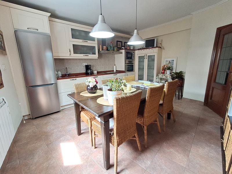 Foto 7d5aea3a-22f5-4bb6-85a0-8d9b87e7aeb3. Piso ¡solo para inversores! en Lasesarre Barakaldo