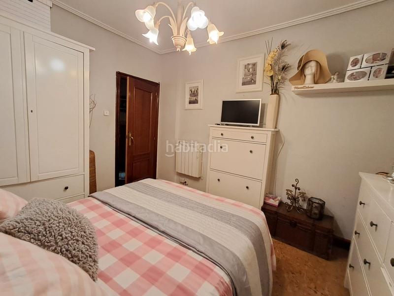 Foto 957bbf59-8314-4357-8f76-cc8529a74280. Piso ¡solo para inversores! en Lasesarre Barakaldo