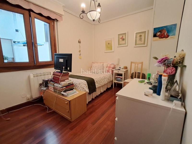 Foto ca580a53-7109-4b3d-9e50-2fb1bb8e1220. Piso ¡solo para inversores! en Lasesarre Barakaldo