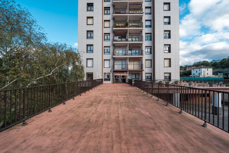 Foto 438d9bdd-684b-4143-afed-fb3191ce4896. Pis amb calefacció aparcament a Villamonte Getxo