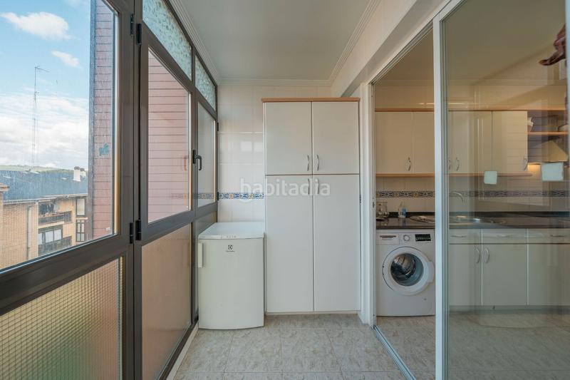 Foto 9ab12fea-621c-4f68-a80e-891eb9b8f87c. Pis amb calefacció aparcament a Villamonte Getxo