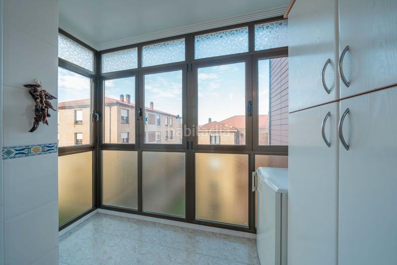 Foto c27c33f1-693e-47db-b6d8-5aab5aa603eb. Pis amb calefacció aparcament a Villamonte Getxo